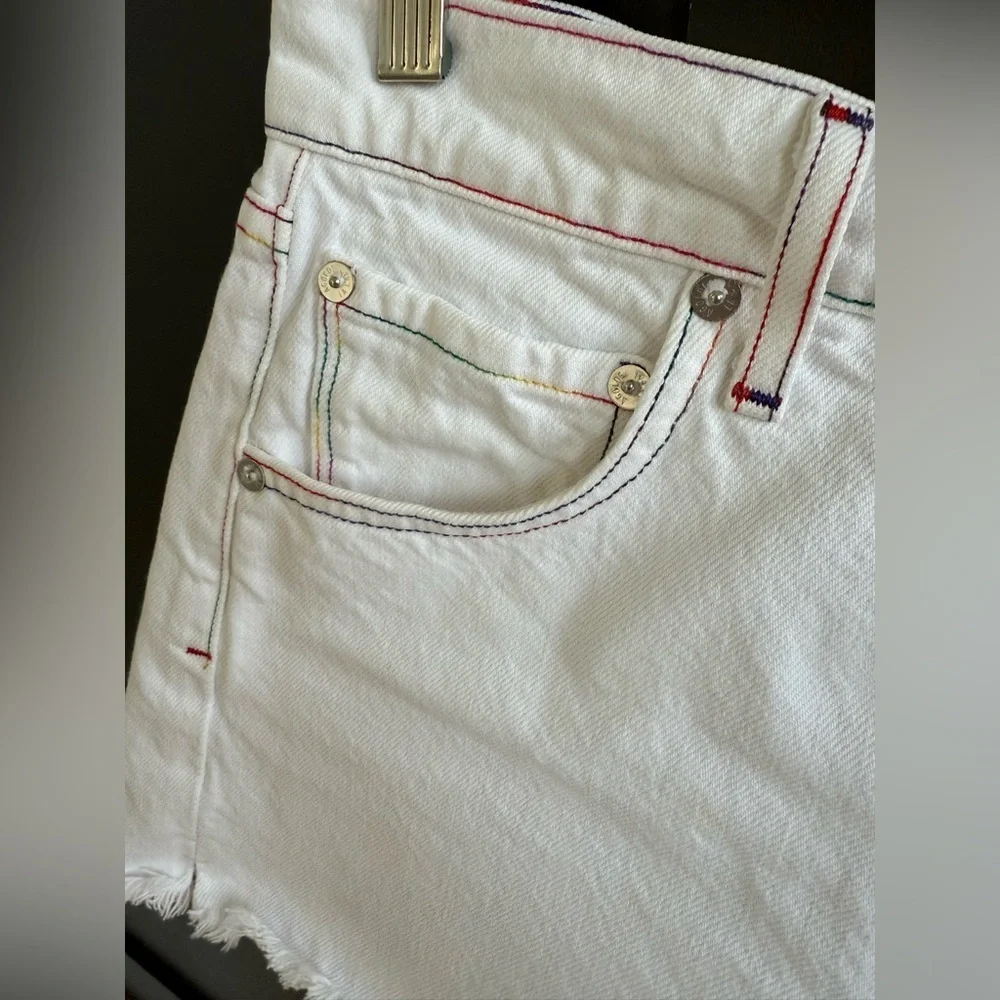 Agolde 27 Jaden Cut Off Short in White Space w/ rainbow stitch